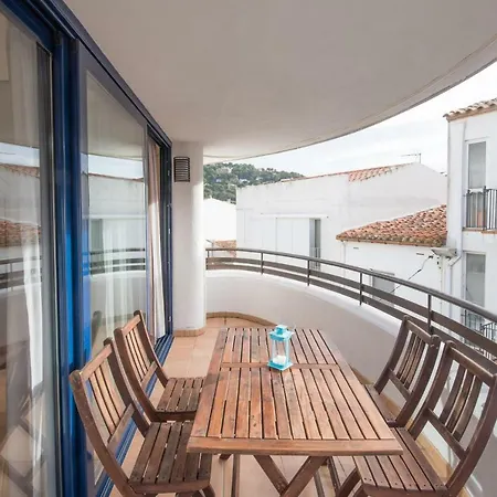 Mar Apartment *