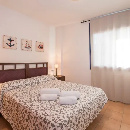 Mar Apartment *